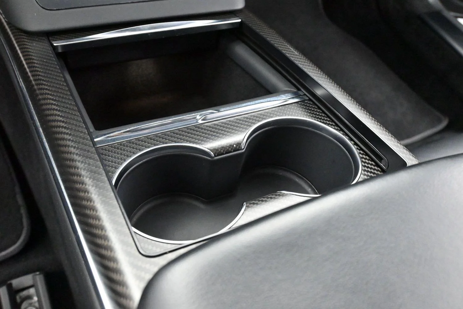 Used 2021 Black Tesla Plaid image 20