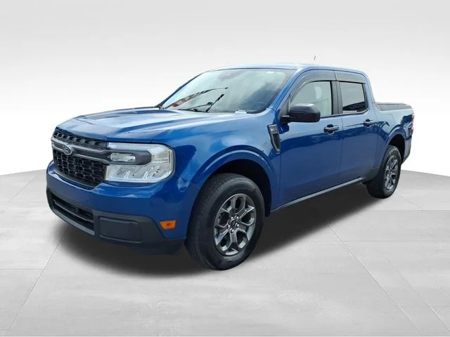 Used 2024 Blue Ford XLT image 2