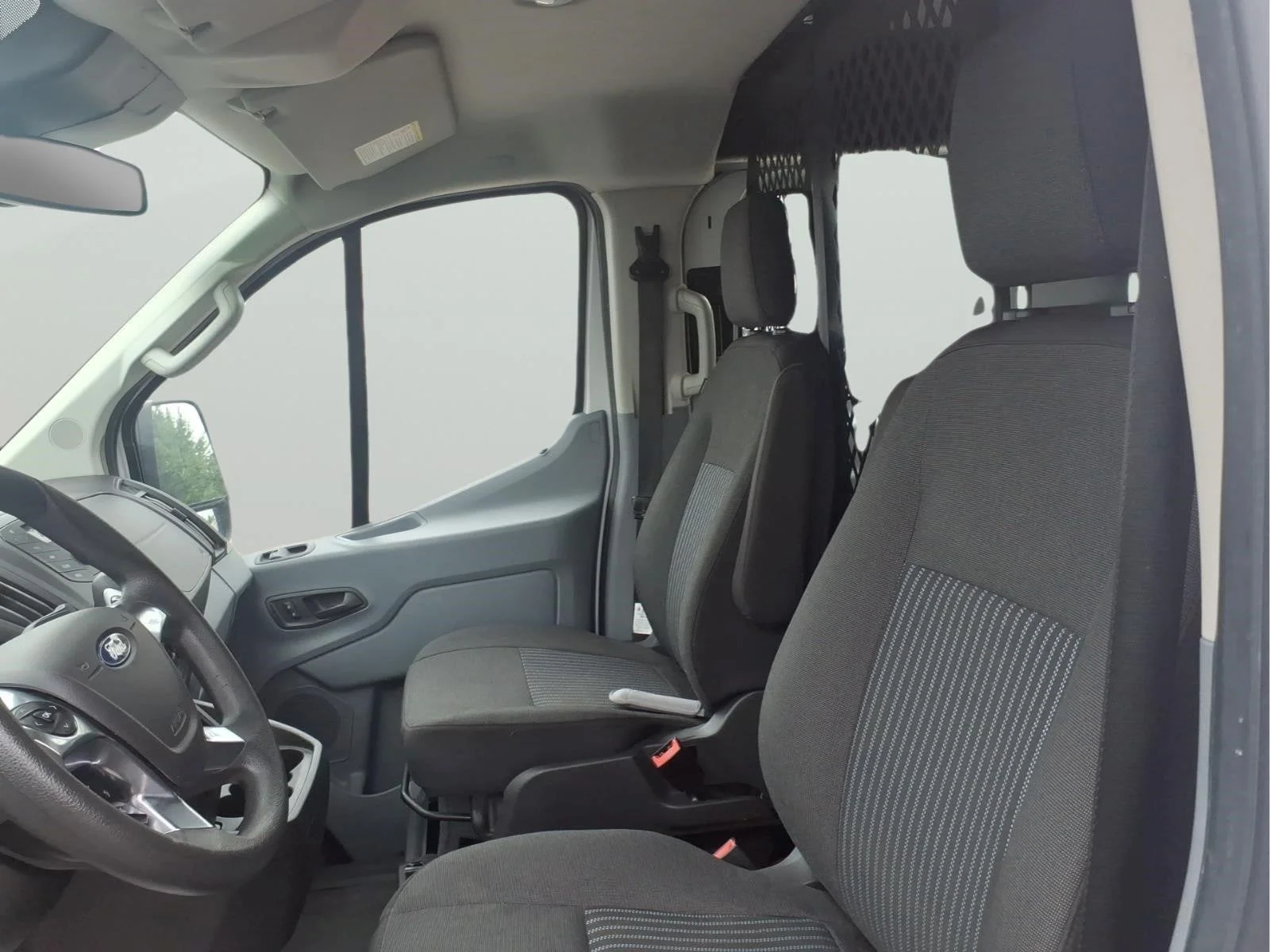 Used 2019 Oxford White Ford Base image 11