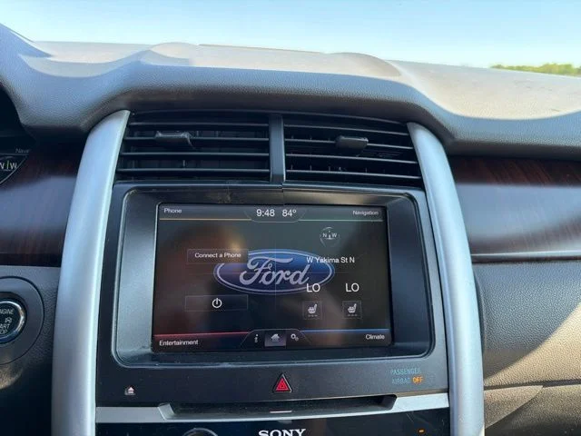 Used 2013 Red Ford Limited image 11