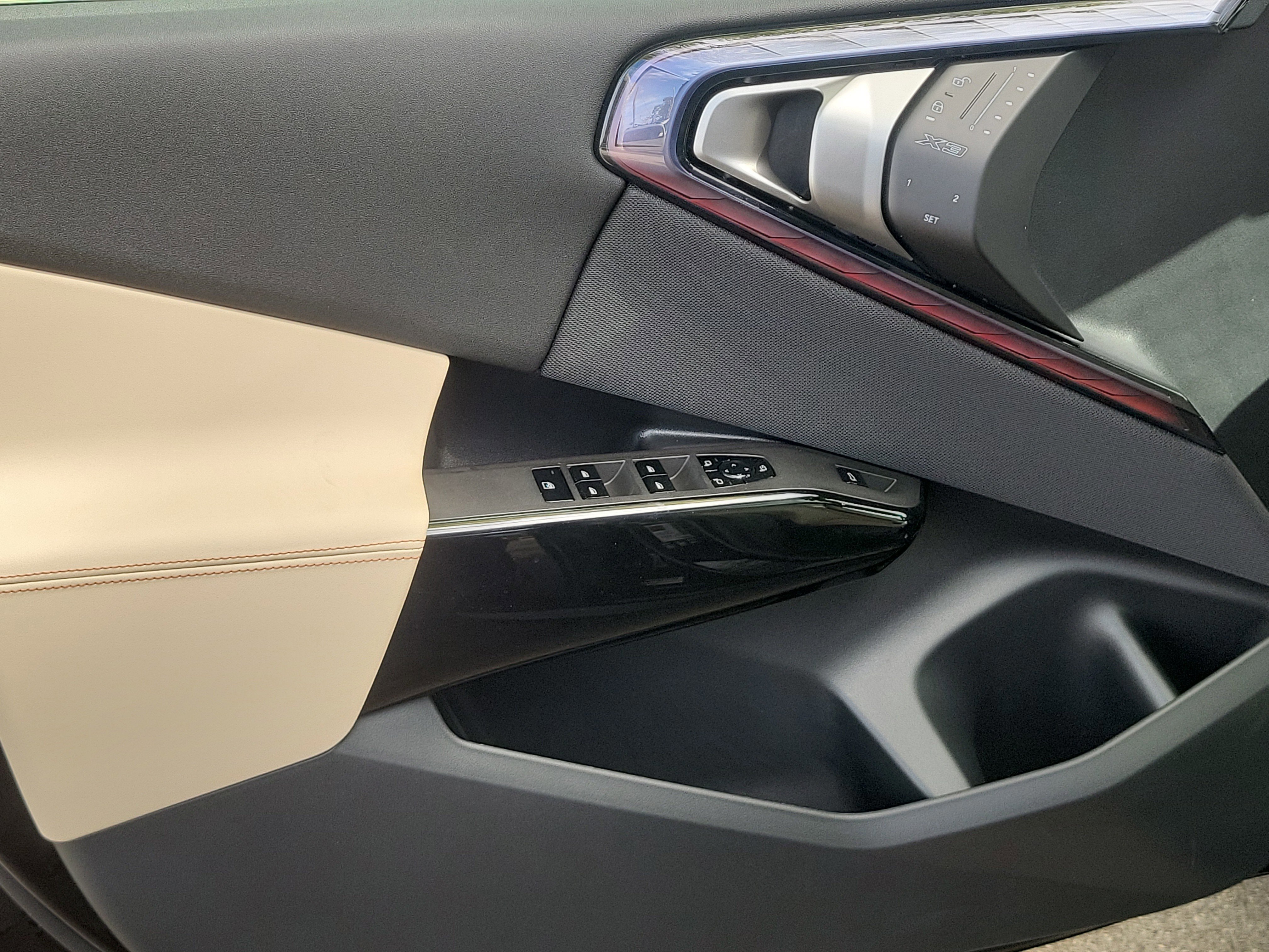 New 2026 Dark Graphite Metallic BMW 30 xDrive image 17