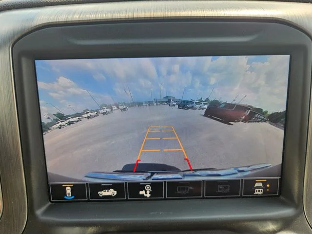 Used 2020 White GMC Denali image 20