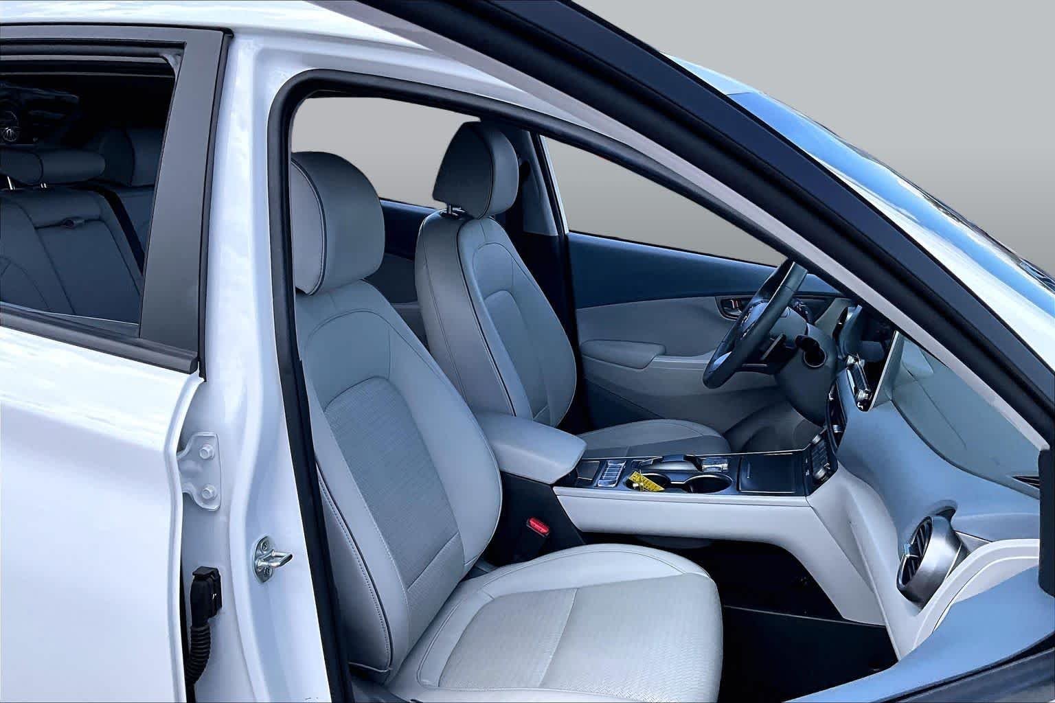Pre-Owned 2021 Hyundai Kona Electric Ultimate