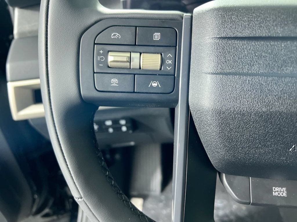 New 2027 Ebony Black Kia S image 16
