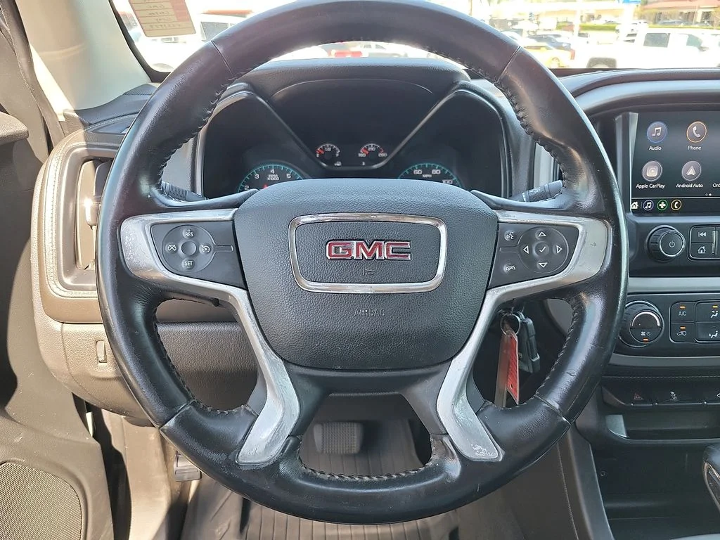 Used 2022 Satin Steel Metallic GMC Elevation image 19