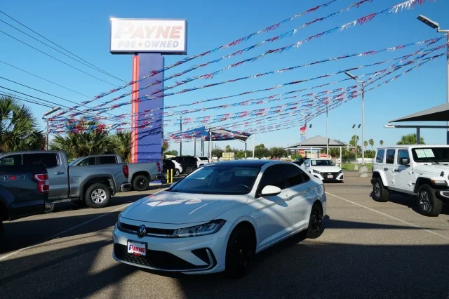 2025 Volkswagen Jetta SE