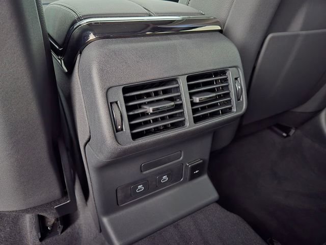 New 2026 Zadar Grey Land Rover Belgravia Edition image 13