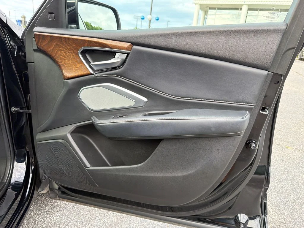Used 2020 Black Acura Advance Package image 14