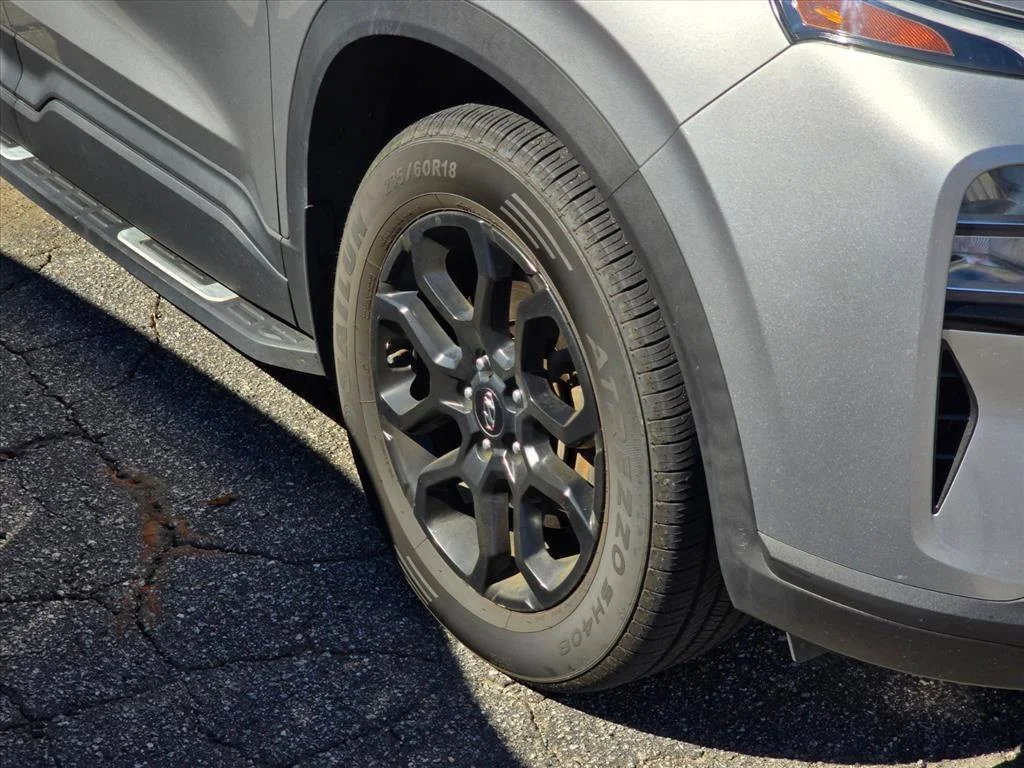 Used 2022 Silver Hyundai XRT image 16