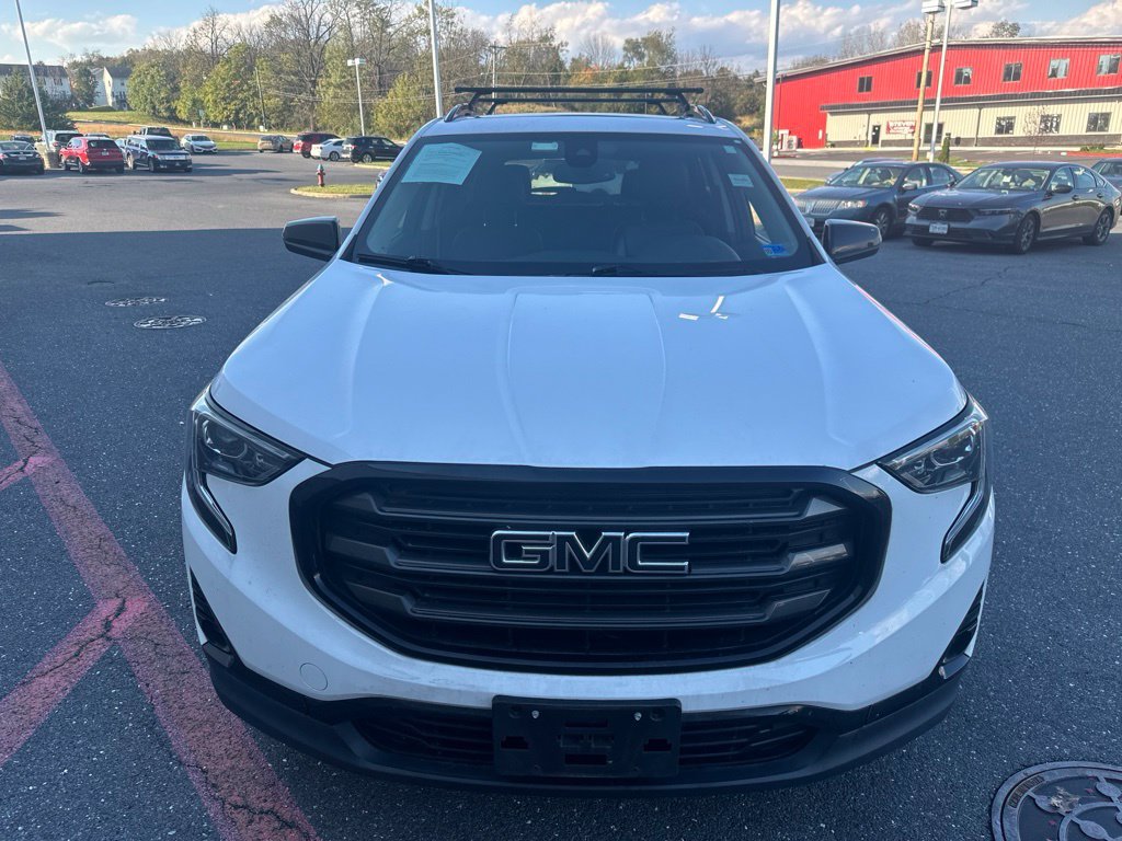 Used 2020 White GMC SLT image 8