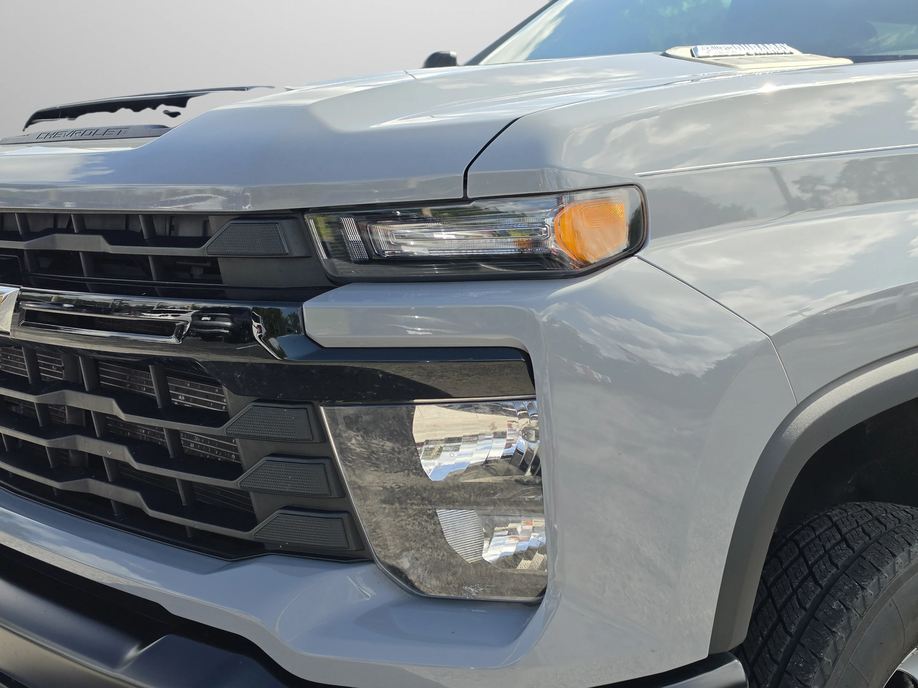 Used 2024 Slate Gray Metallic Chevrolet Work Truck image 13