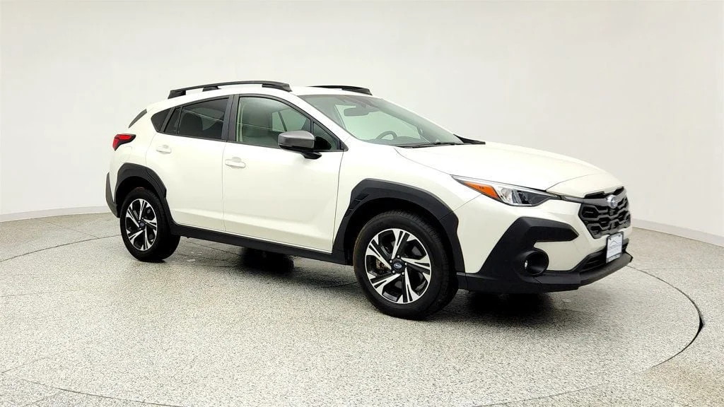 Used 2024 Crystal White Pearl Subaru Premium AWD image 3