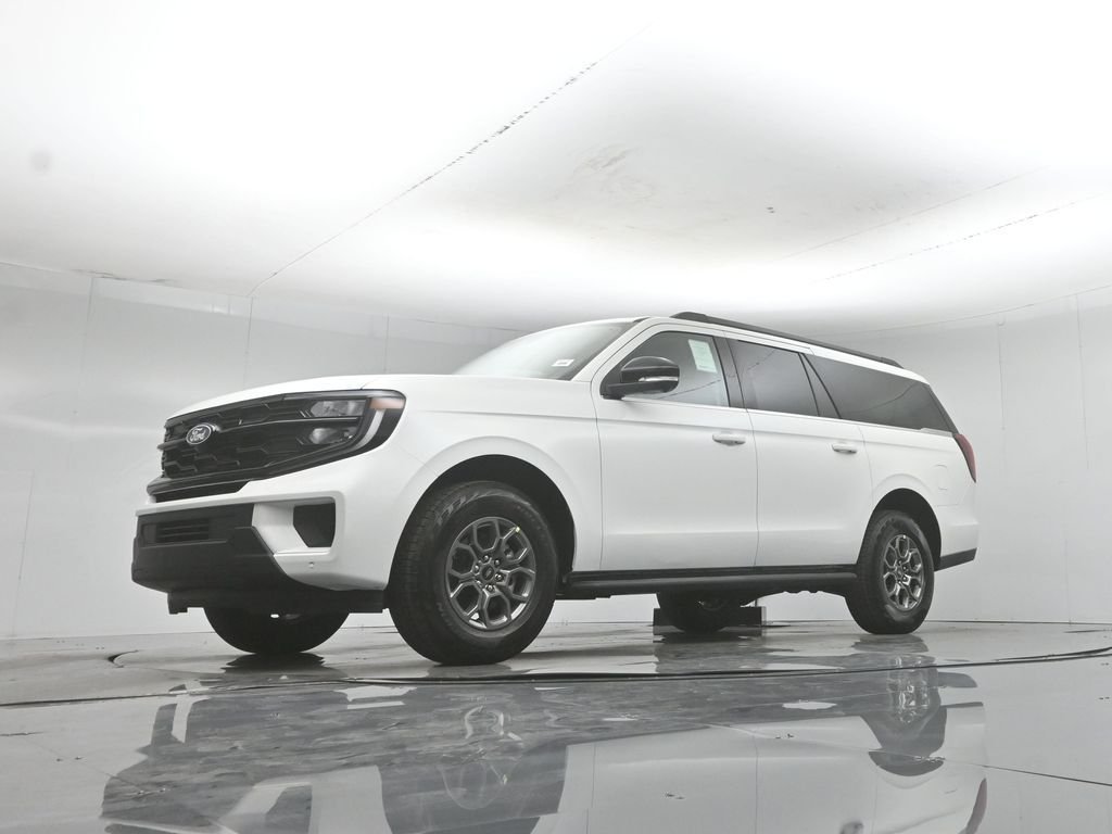 New 2027 Star White Metallic Tri-Coat Ford Active image 46