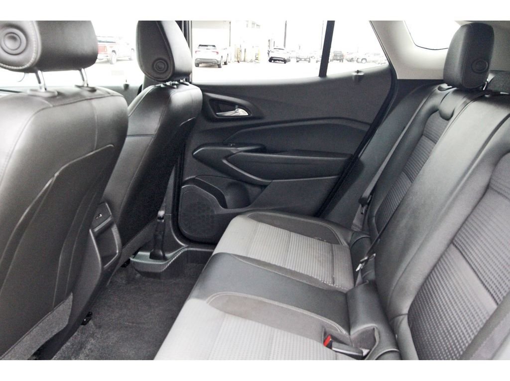 Used 2025 Gray Chevrolet LT image 30