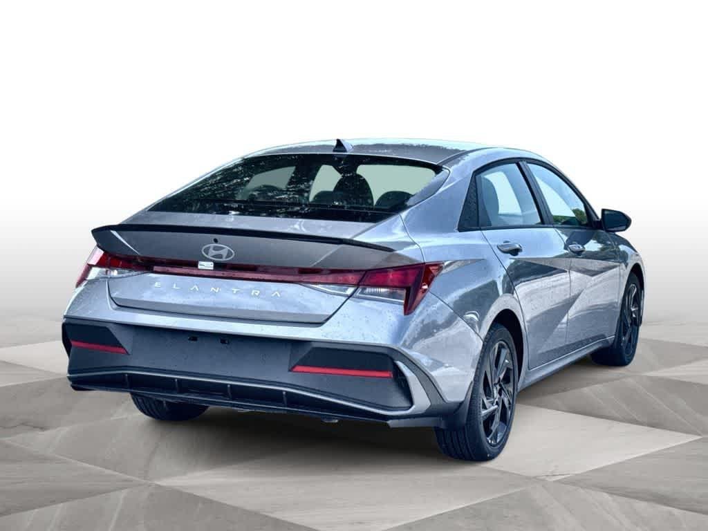 2026 Hyundai Elantra SEL Sport - Photo 8