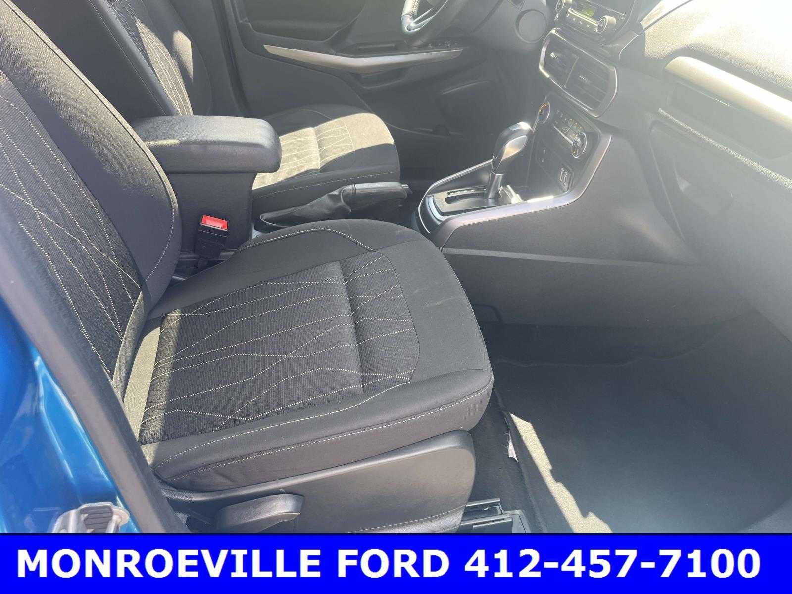 Used 2019 Blue Candy Metallic Tinted Clearcoat Ford SE image 25