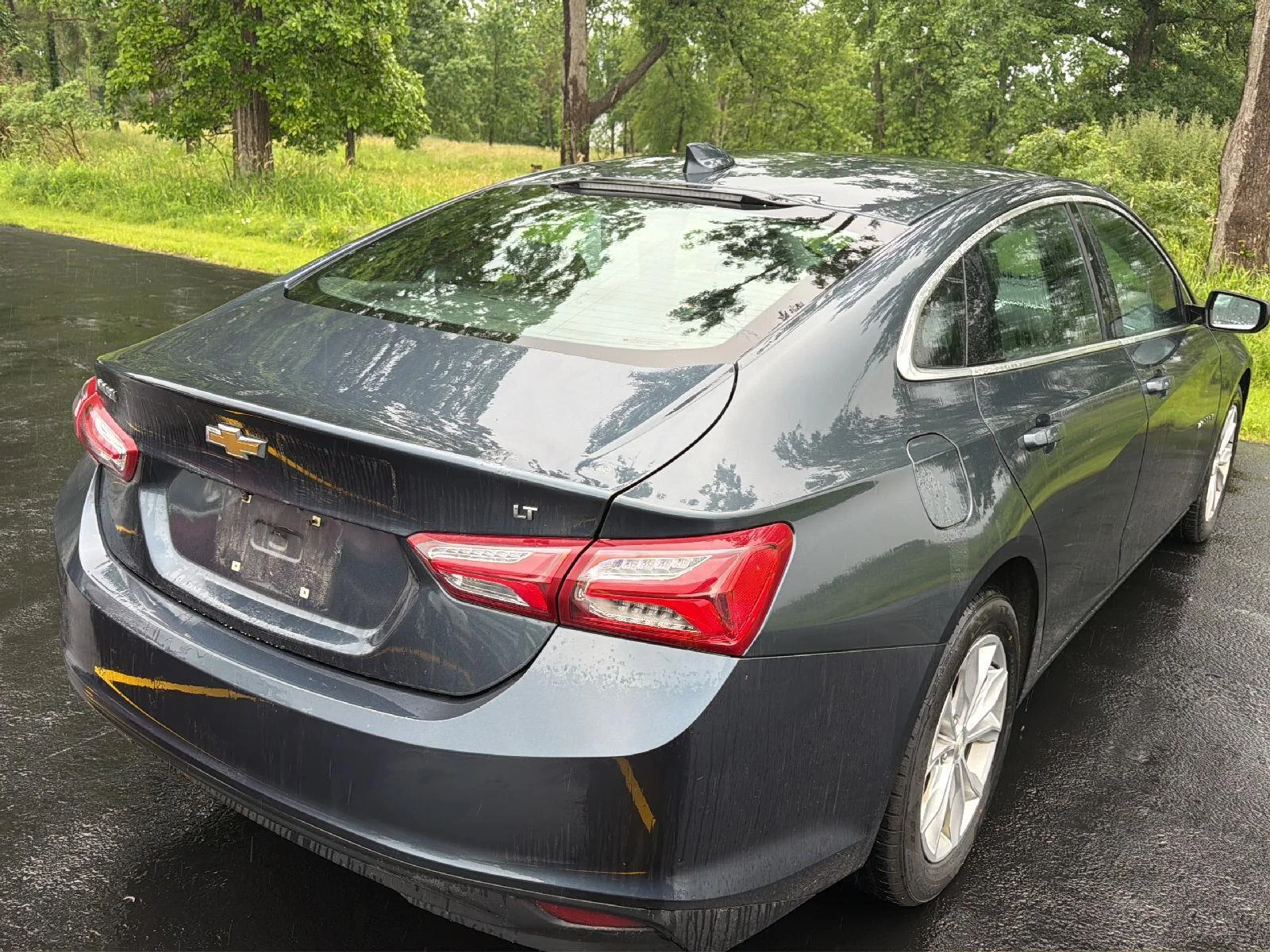 Used 2019 Shadow Gray Metallic Chevrolet LT image 4