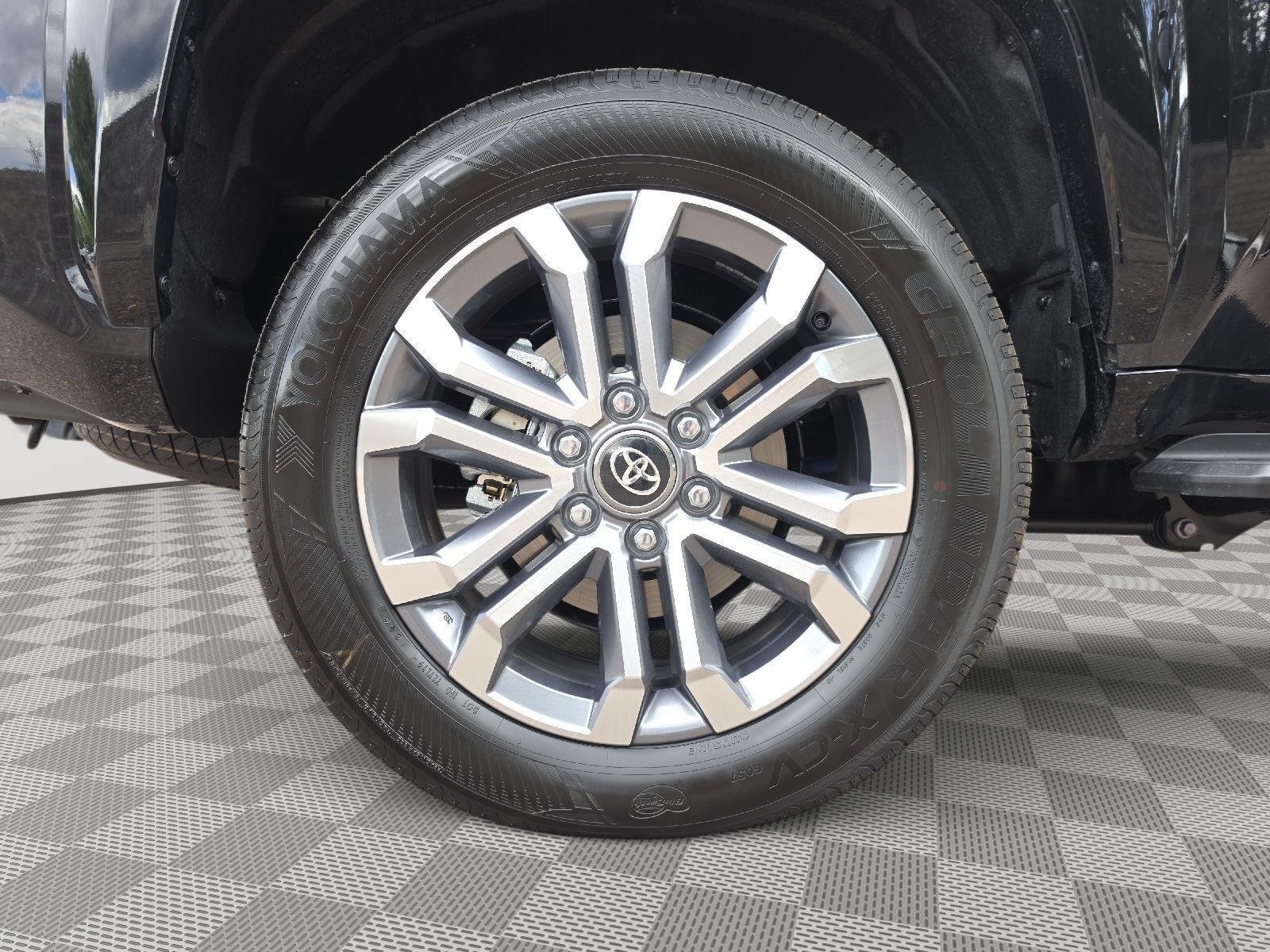 2026 Toyota 4Runner Limited - Photo 25
