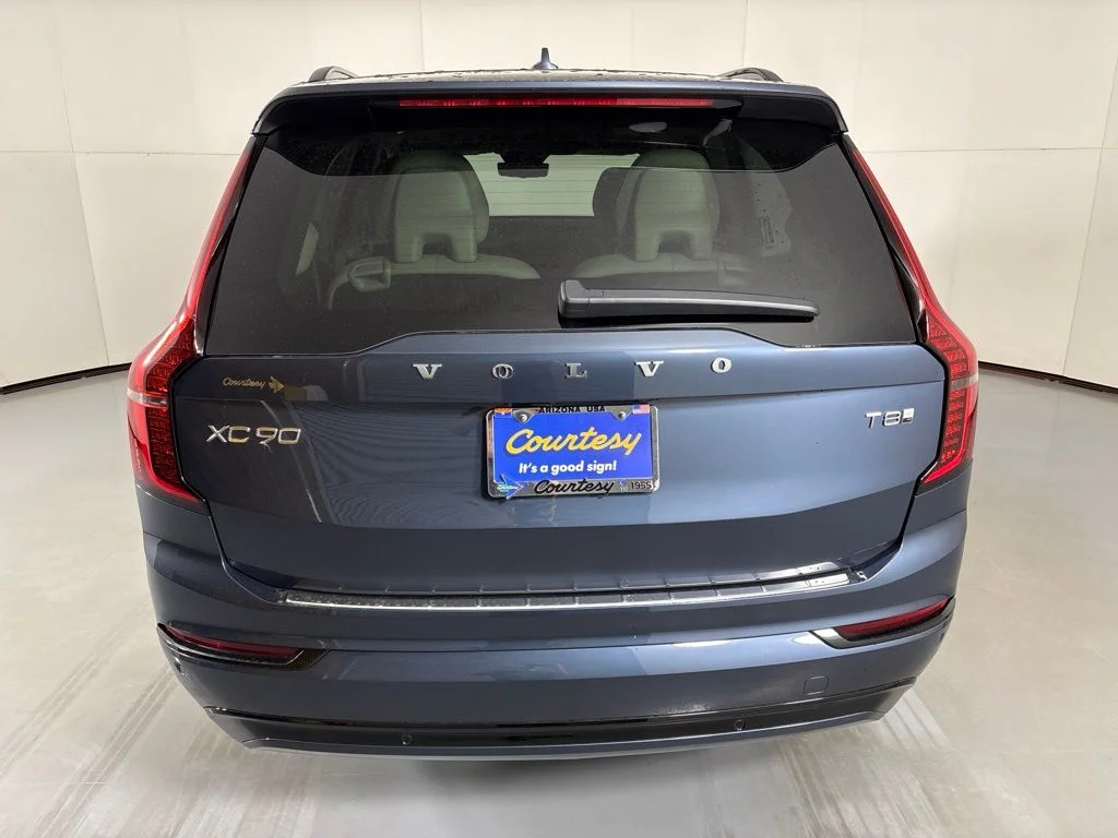 New 2026 Blue Volvo T8 Ultra image 7