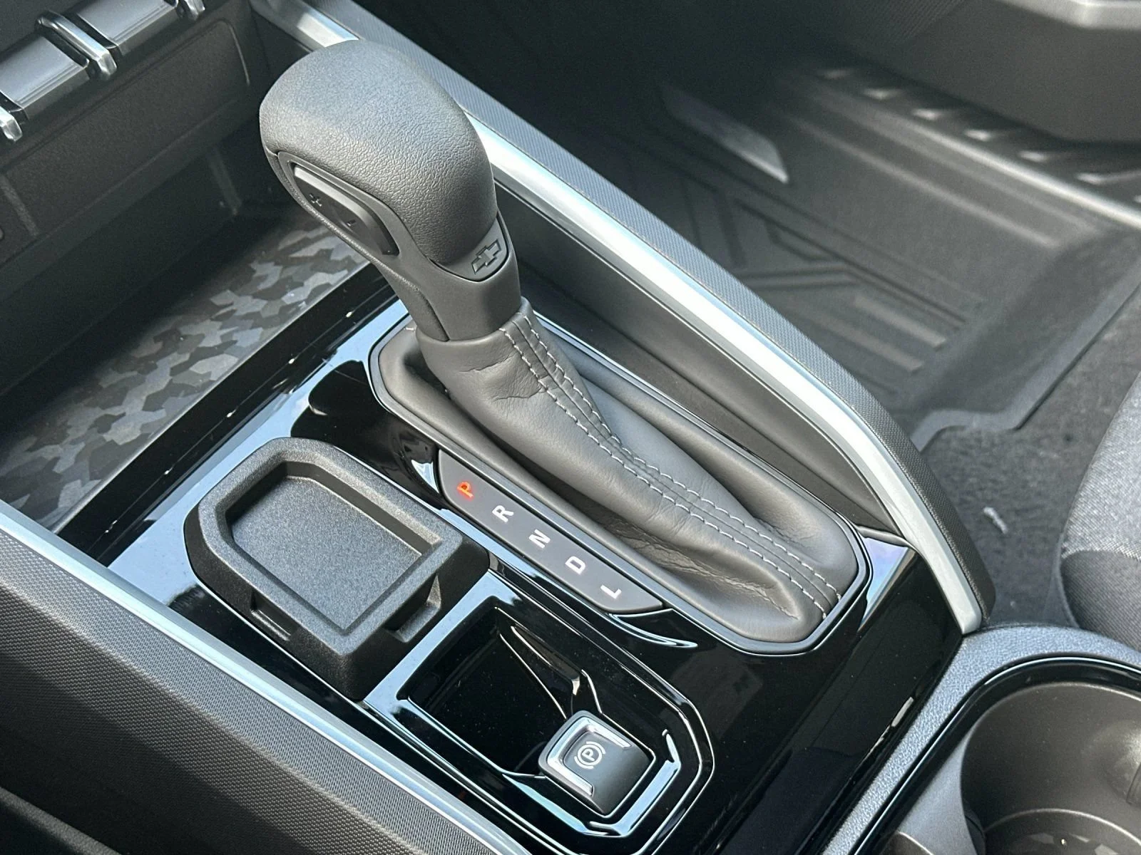2026 Chevrolet Colorado Work Truck - Photo 21
