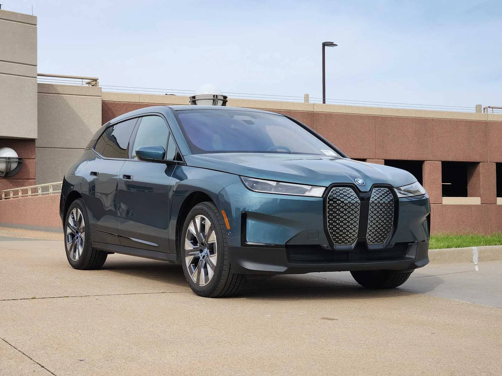 Used 2025 BMW iX 50 with VIN WB523CF03SCU86891 for sale in Plano, TX