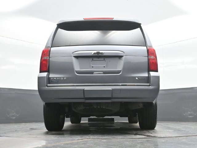 Used 2018 Gray Chevrolet Premier image 18