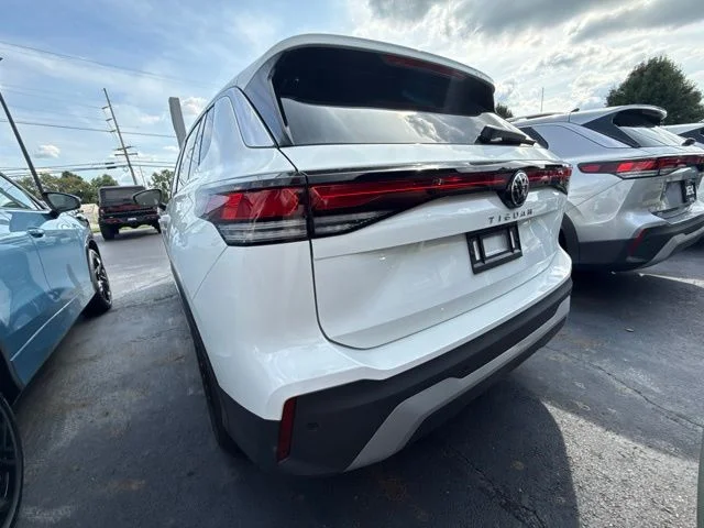 New 2026 Pure White Volkswagen 2.0T S image 11
