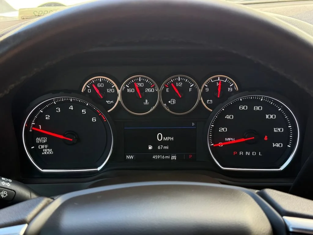 Used 2022 SUMMIT WHITE Chevrolet LT image 32