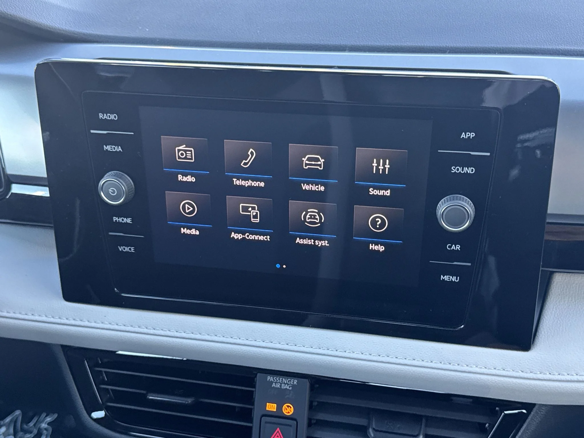 New 2027 Monterey Blue Pearl Volkswagen S image 24