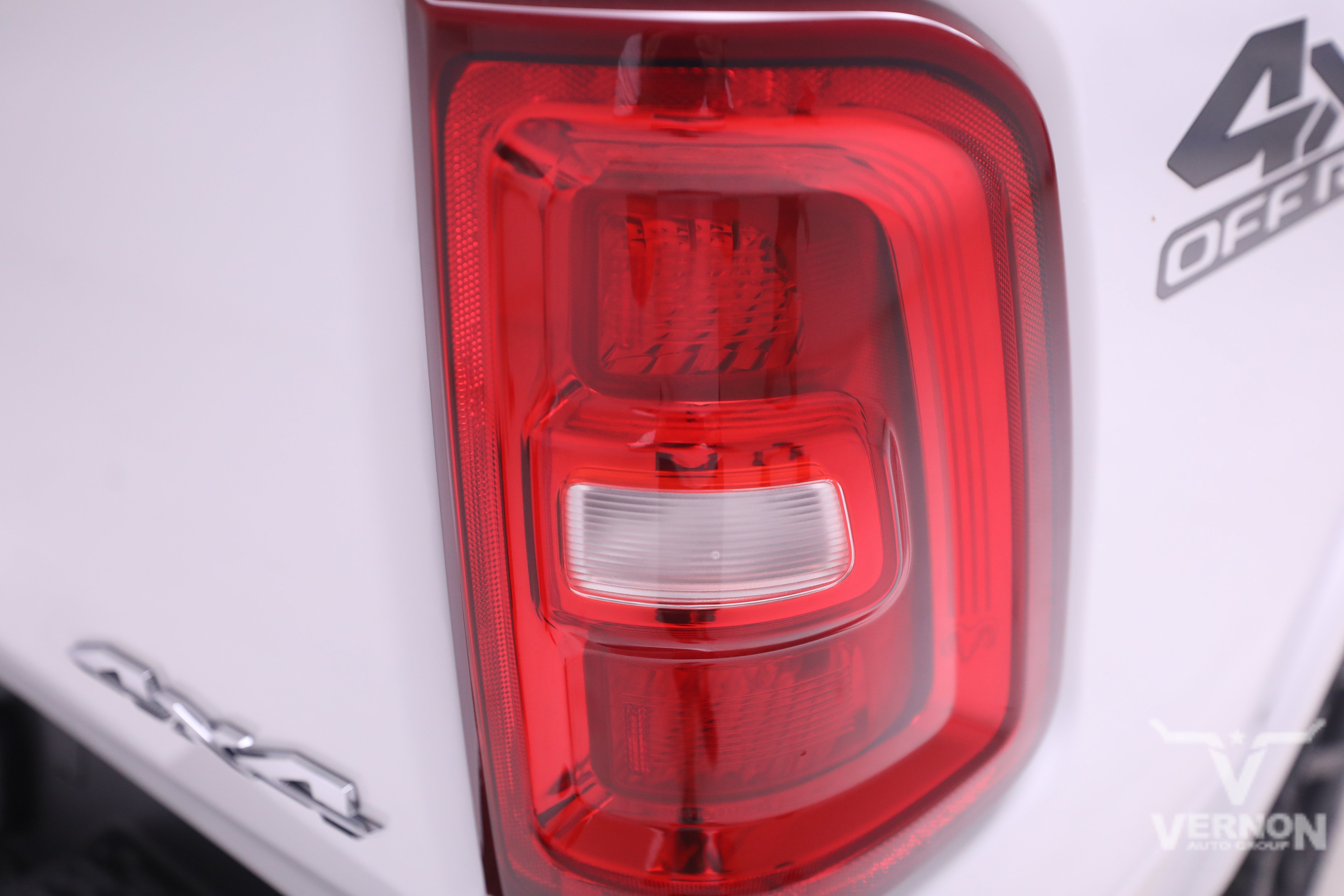 New 2026 Bright White Clearcoat Ram  image 45