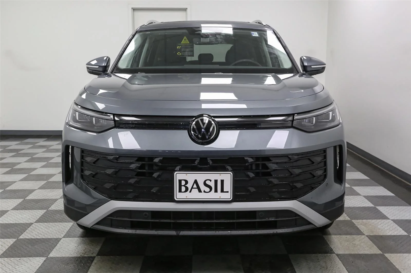 New 2026 Platinum Gray Metallic Volkswagen SE image 3