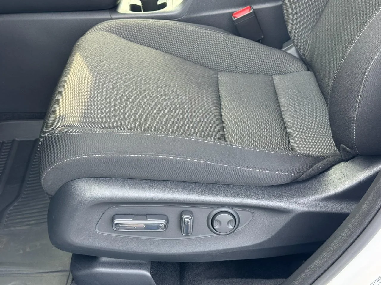 2026 Honda CR-V EX - Photo 17