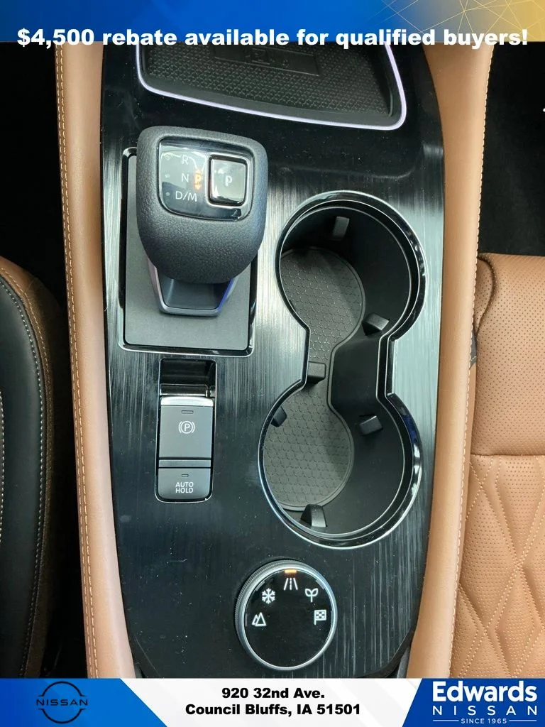 New 2026 Black Nissan Platinum image 29