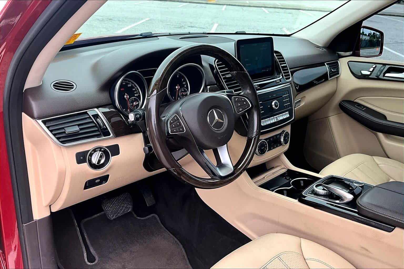 Used 2016 designo Cardinal Red Metallic Mercedes-Benz GLE 350 image 18