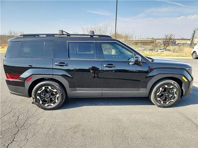 New 2026 Phantom Black Hyundai SEL image 5