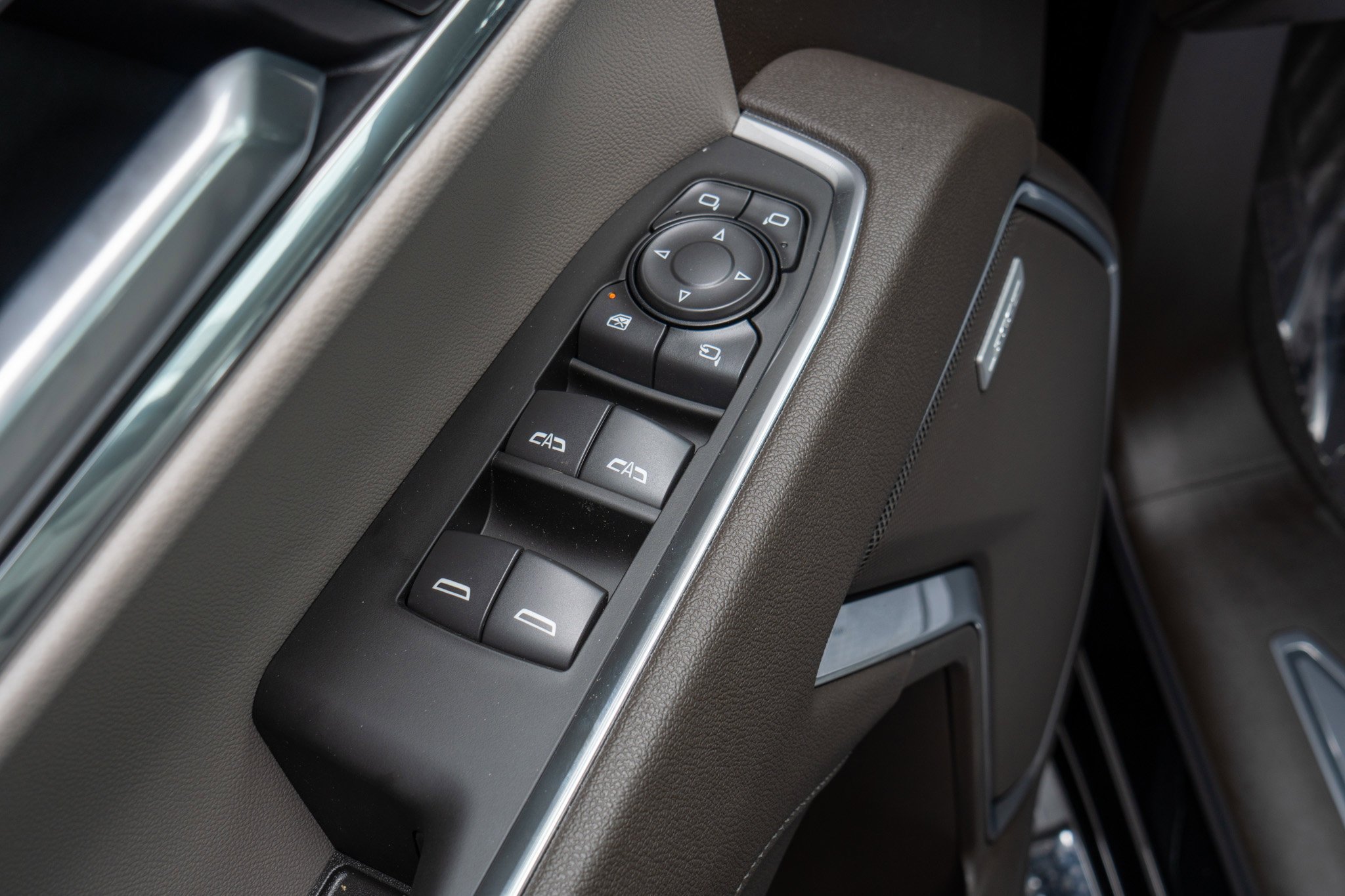 2026 GMC Sierra 1500 SLT - Photo 13