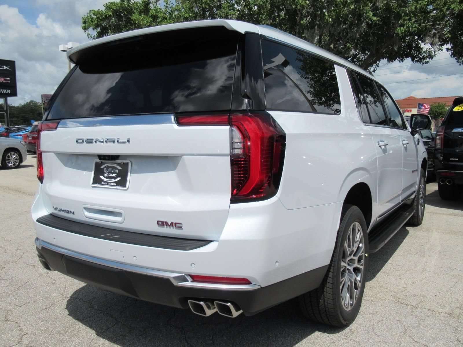 New 2026 Glacier White Tricoat GMC Denali image 7