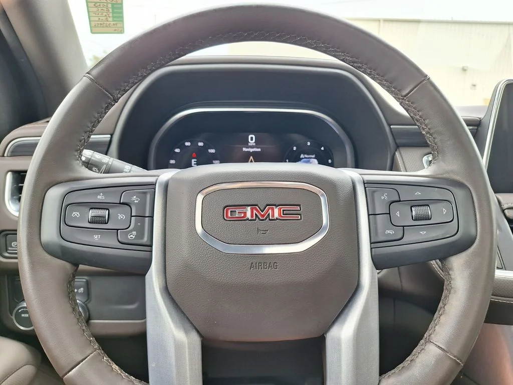 Used 2023 Blue GMC SLT image 19
