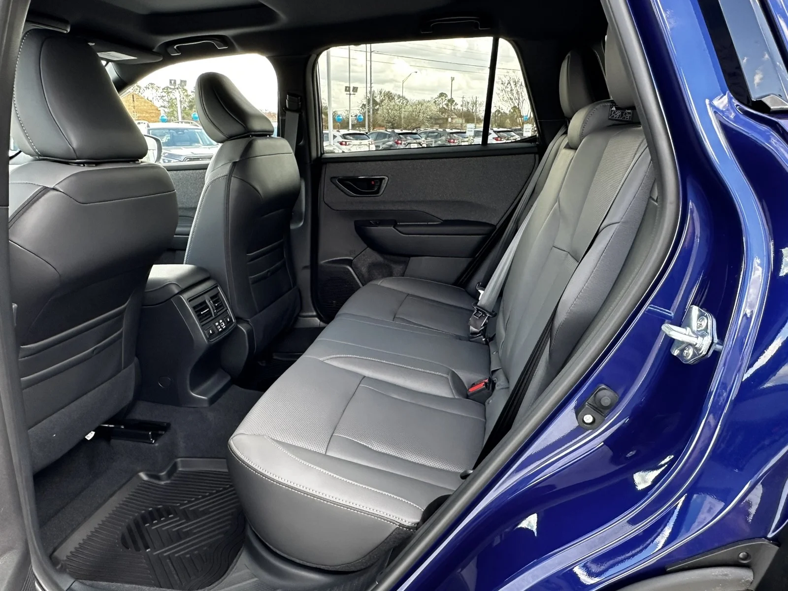 2026 Subaru Outback Limited - Photo 10