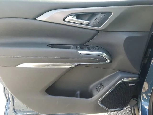 2025 Chevrolet Traverse LT - Photo 24