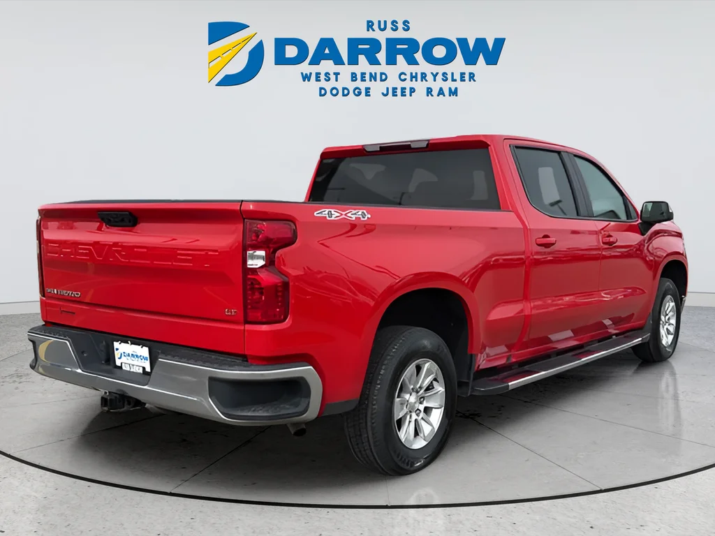 Used 2024 Red Chevrolet LT image 5
