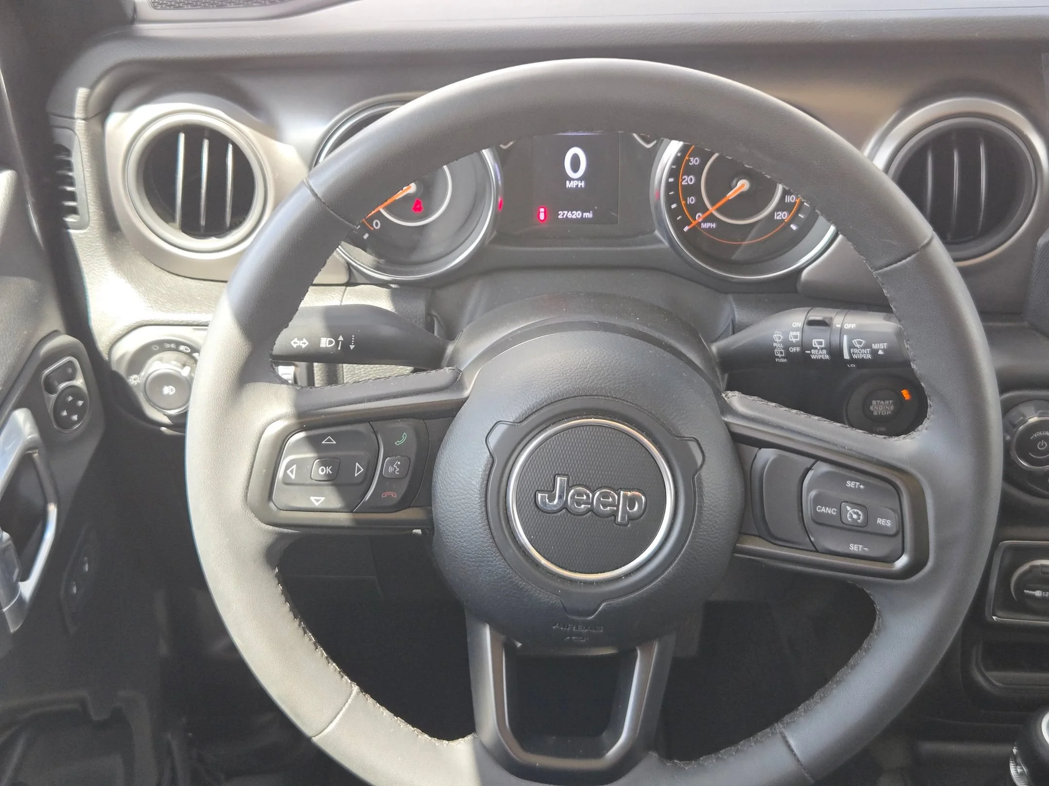 Used 2023 Gray Jeep Sport S image 17