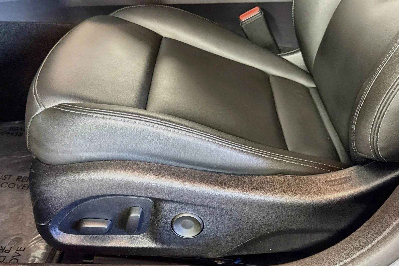 Used 2020 Satin Steel Metallic Cadillac Luxury image 17