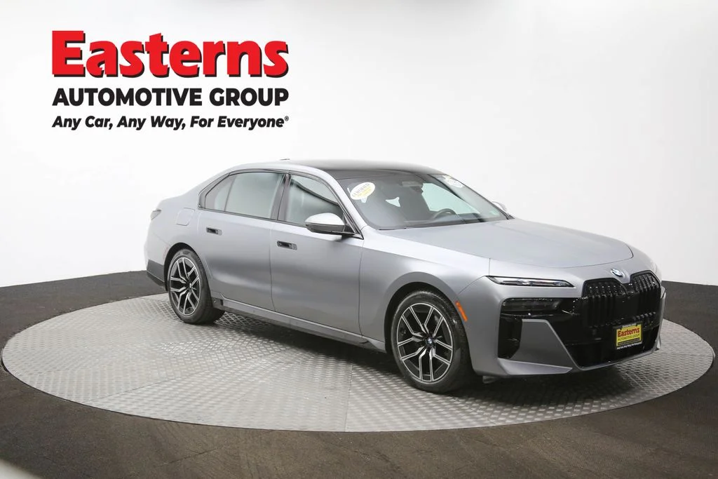 Used 2023 Gray BMW 740i image 53