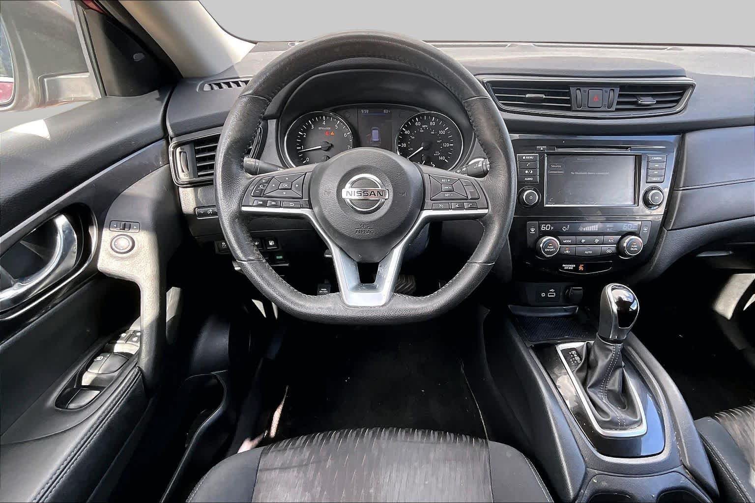 Used 2019 Scarlet Ember Tintcoat Nissan SV image 6