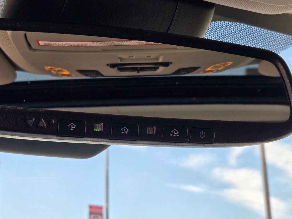 2023 Toyota Sienna XLE - Photo 38