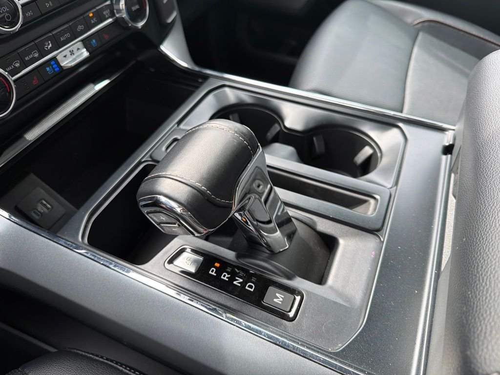Used 2023 Gray Metallic Ford Lariat image 32