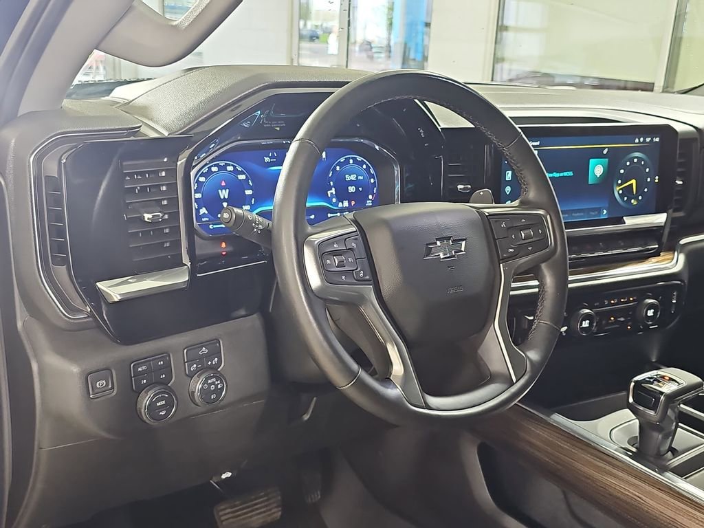 Certified Used 2023 Black Chevrolet RST image 19