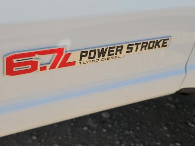 New 2027 Oxford White Ford F-250® XLT image 40