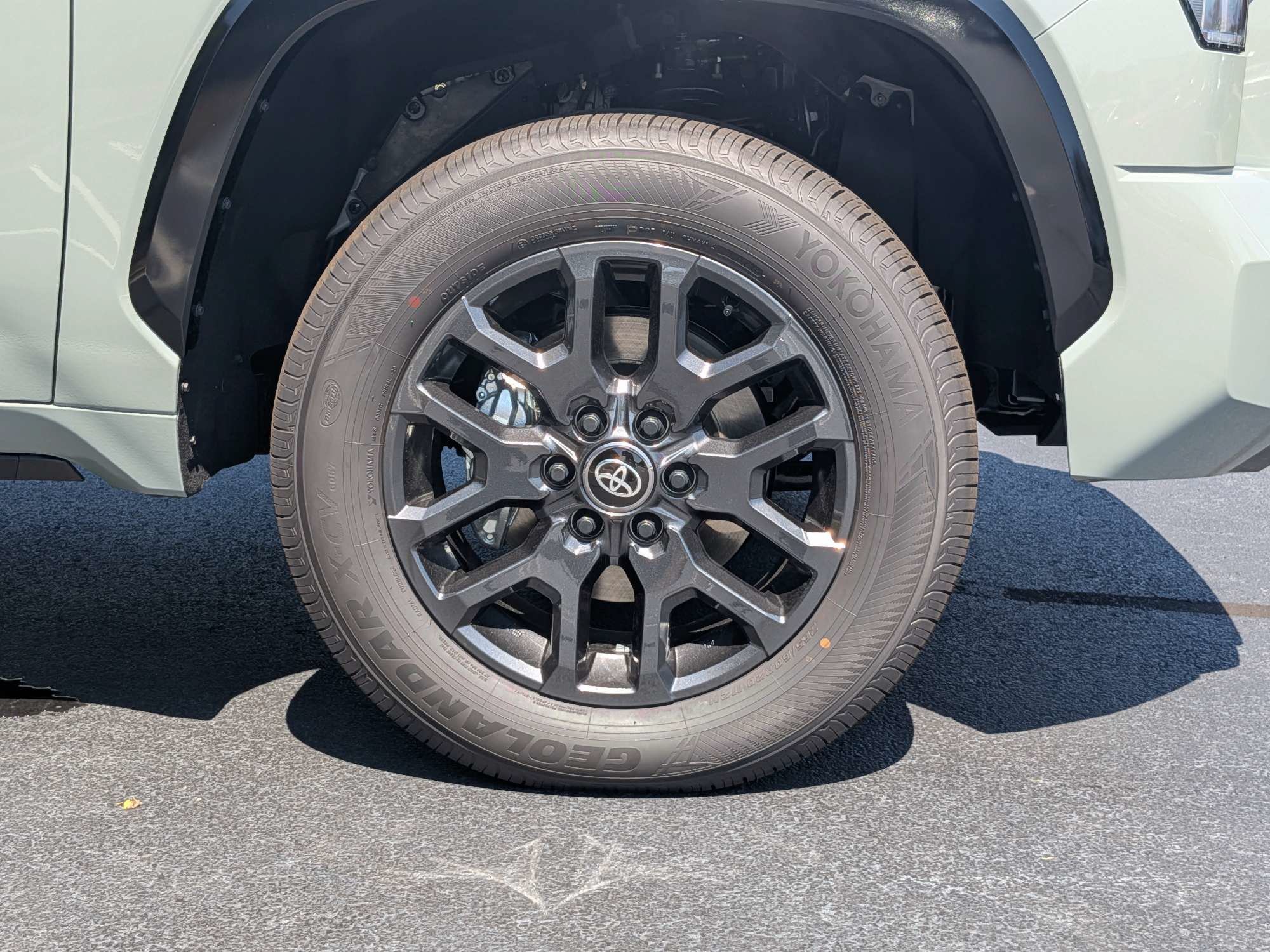 2026 Toyota Tundra Platinum - Photo 14